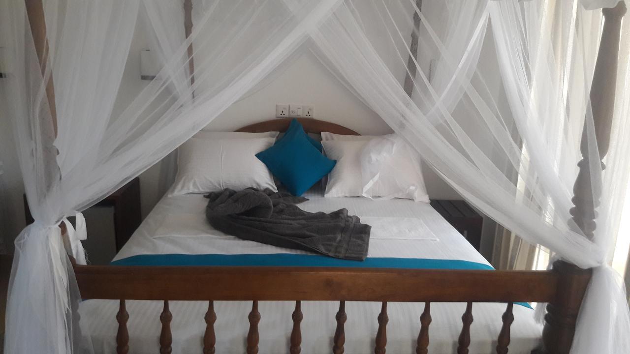 Malee Villa Matara Esterno foto